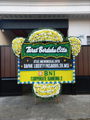 Papan Bunga Duka di Perhentianmarpoyan