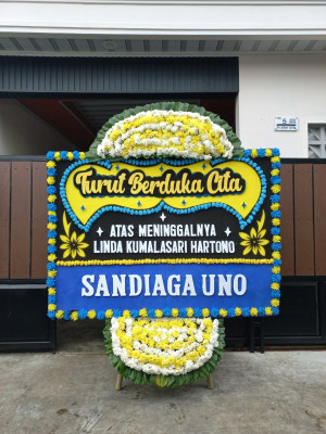 Papan Bunga Duka di Perhentianmarpoyan
