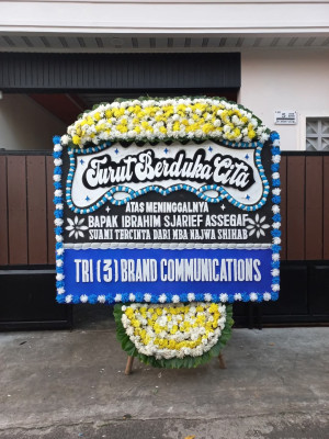 Papan Bunga Duka di Perhentianmarpoyan